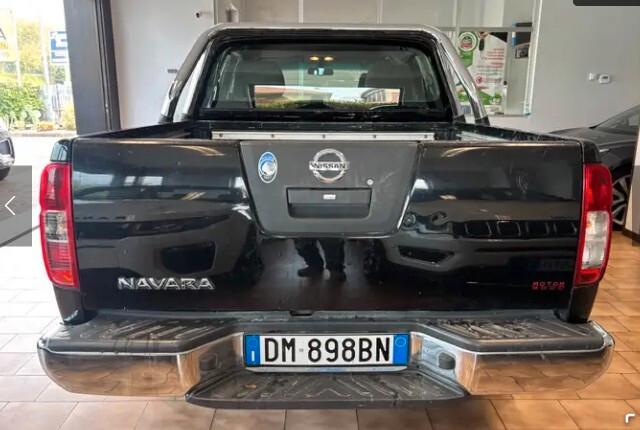 Nissan Navara 2.5 dCi 4 porte Double Cab SE 4X4