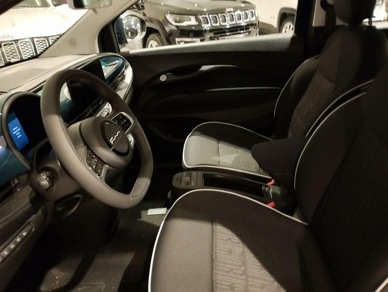 FIAT 500 500e Berlina 42 kWh