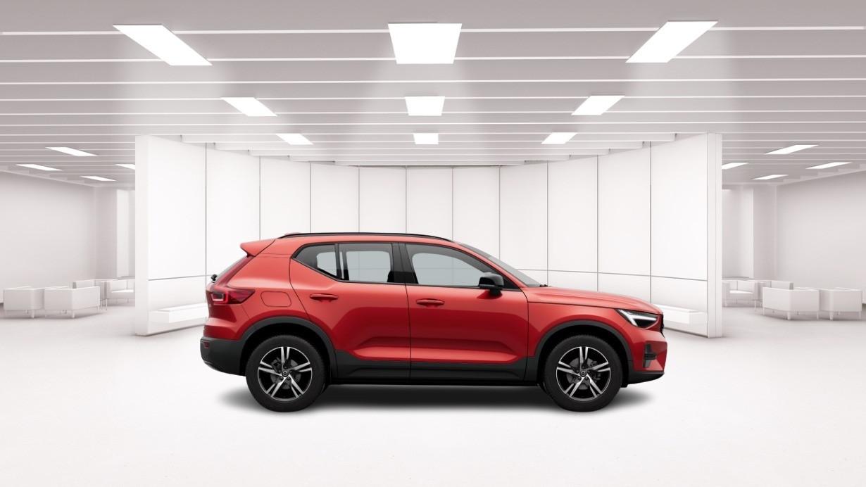 VOLVO Xc40 B3 Mild Hybrid Automatico Plus Dark