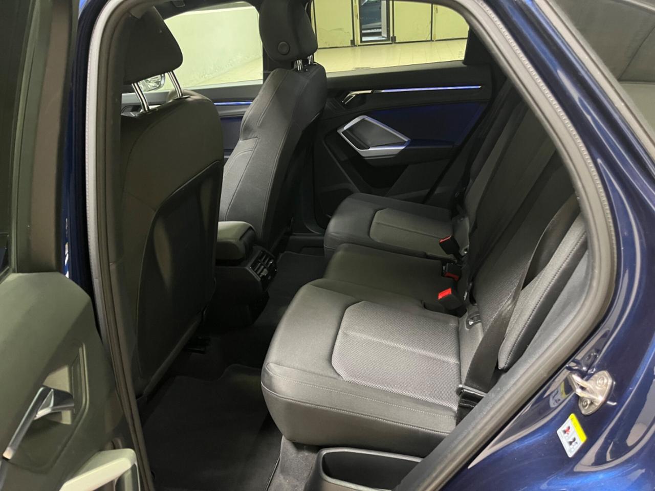 Audi Q3 SPB 35 TDI S tronic line edition*tetto