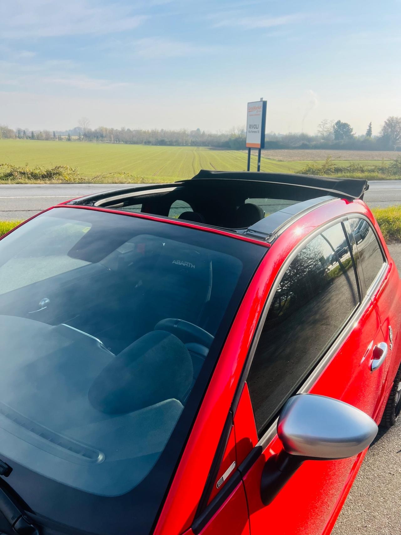 Abarth 595 C 1.4 Turbo T-Jet 180 CV Competizione