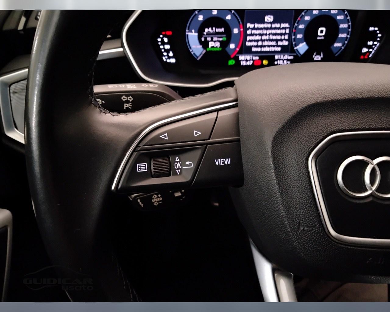 AUDI Q3 I 2019 Sportback - Q3 Sportback 35 2.0 tdi Business Plus