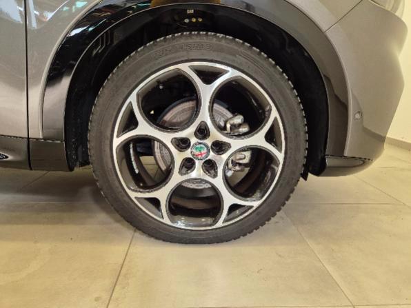 ALFA ROMEO Tonale 1.6 diesel 130 CV TCT6 TI N1 Autocarro