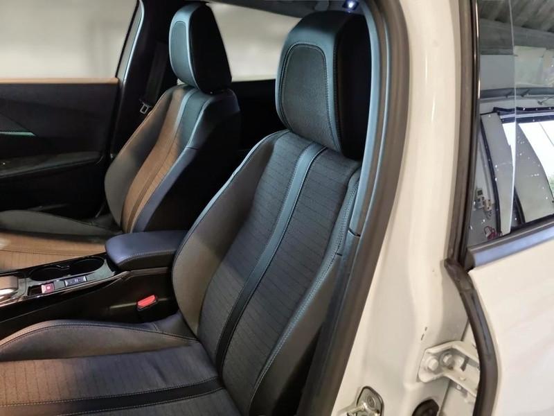 PEUGEOT 2008 BlueHDi 130 EAT8 Allure S/S aut.