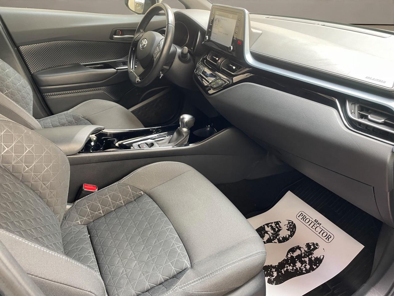 Toyota C-HR 1.8 Hybrid E-CVT Lounge
