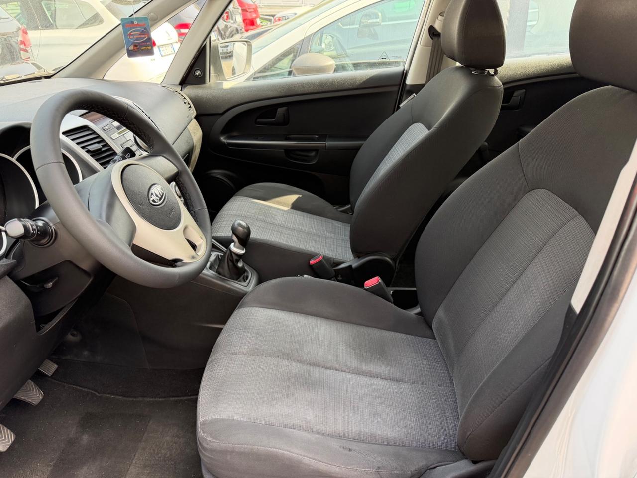 Kia Venga - 2010 1.4 CRDi 77CV WGT LX