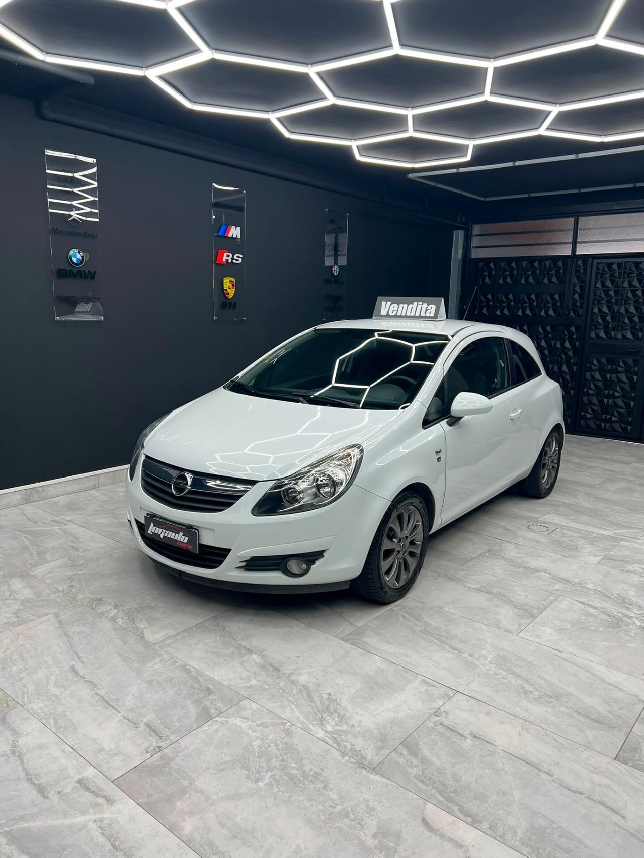 Opel Corsa 1.2 GPL NEOPATENTATI