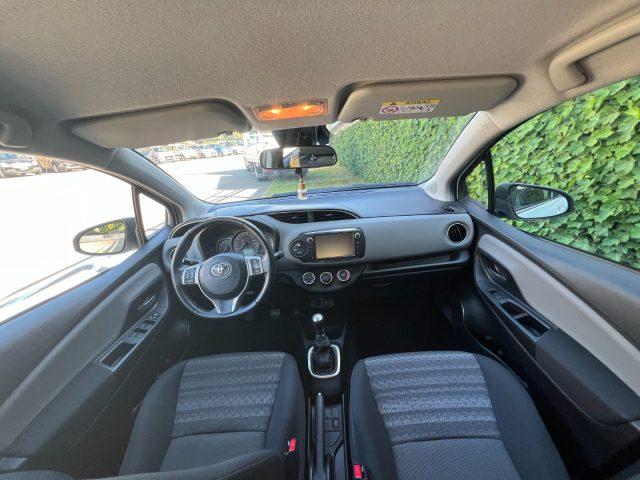 TOYOTA Yaris 1.4 D-4D 5 porte Lounge 1 PROP AUTO X NEOPATENTATI