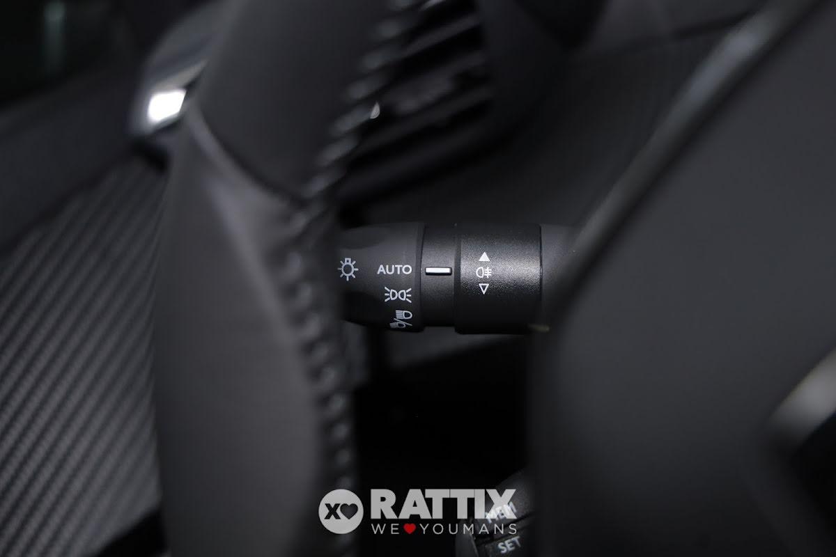 Peugeot 2008 1.2 puretech 100CV Allure