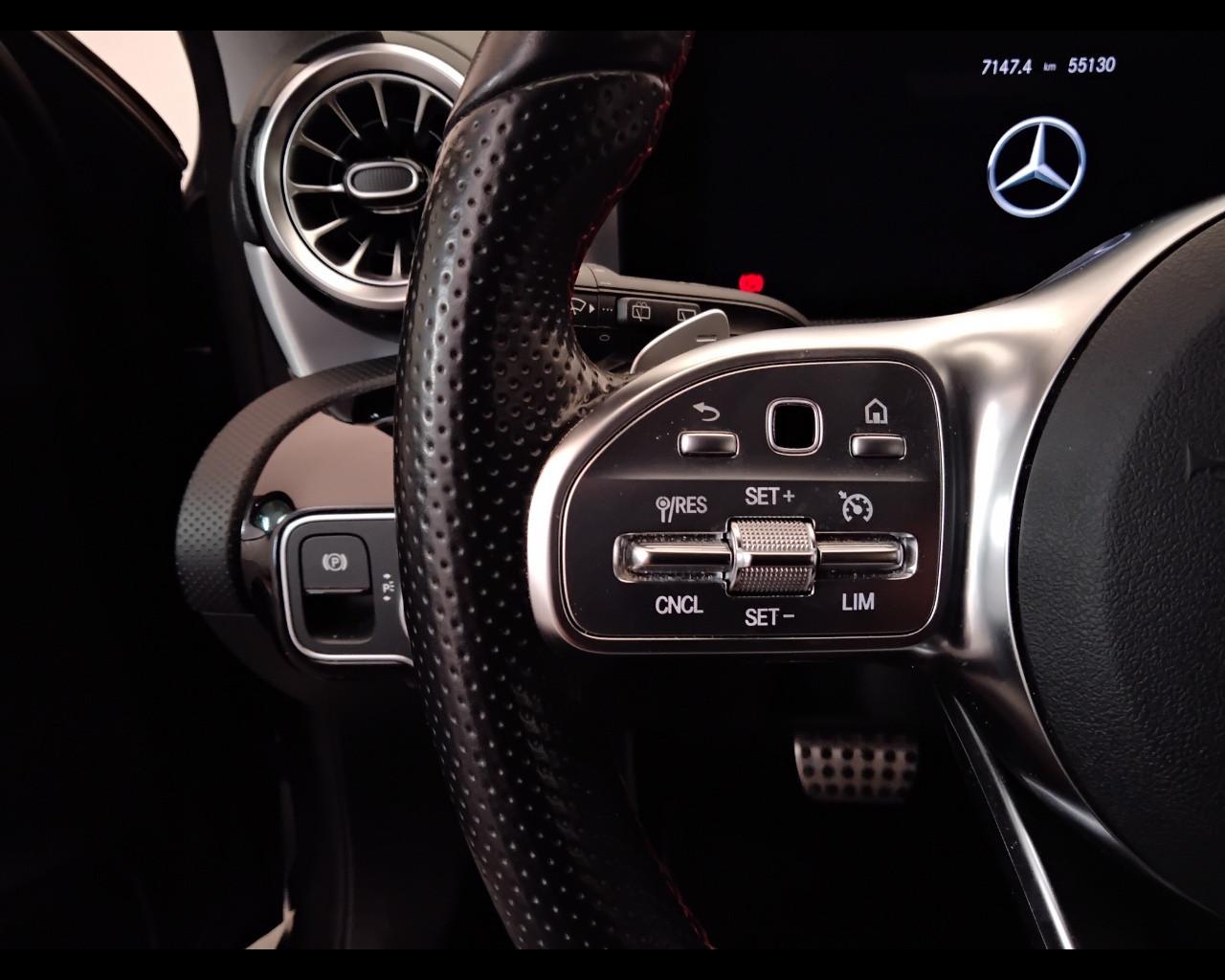 Mercedes-Benz Classe A - W177 2018 - A 200 d Premium 4matic auto