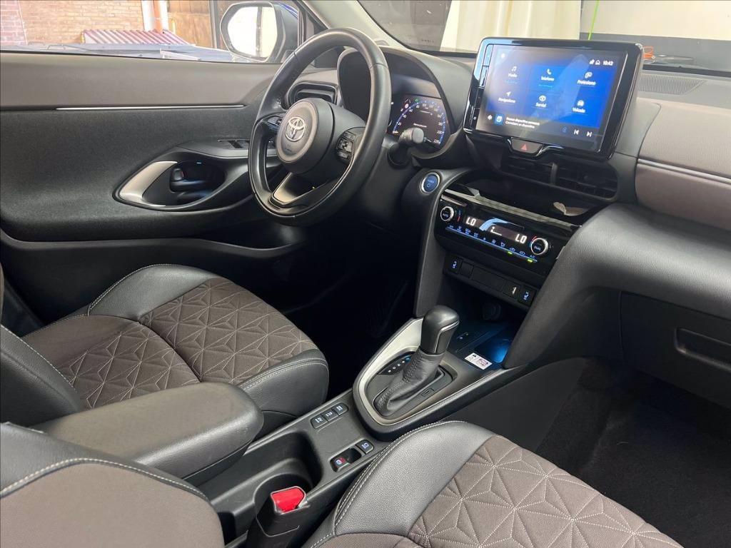 TOYOTA Yaris Cross 1.5h Lounge fwd 116cv e-cvt del 2022