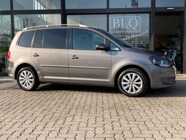 VOLKSWAGEN Touran 1.4 TSI DSG Highline