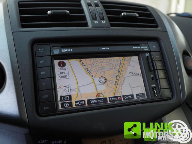 TOYOTA RAV 4 2.2 D-4WD Luxury