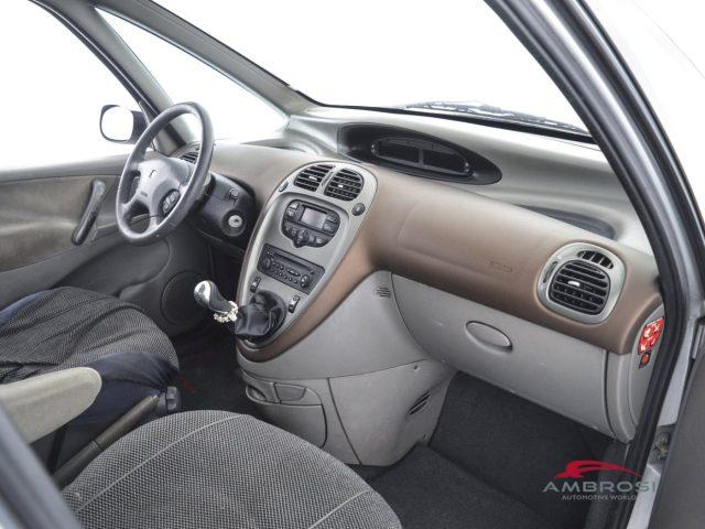 CITROEN Xsara Picasso 2.0 HDi Elegance - PER OPERATORI DEL SETTORE