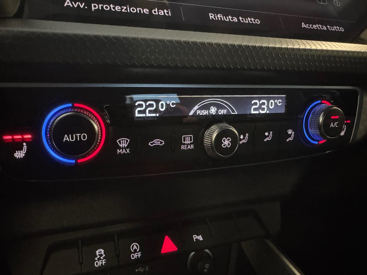 Audi A1 Allstreet 30 1.0 TFSI 110cv Int. Pelle Cerchi 18"