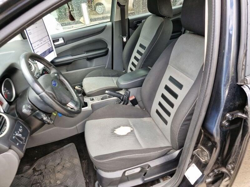 Ford Focus II Style Wagon 1.6 tdci Titanium 90cv