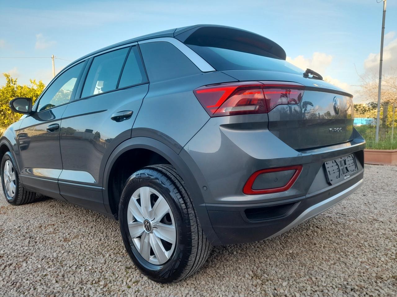 Volkswagen T-Roc 1.0 TSI anno 2022 solo 85.000km