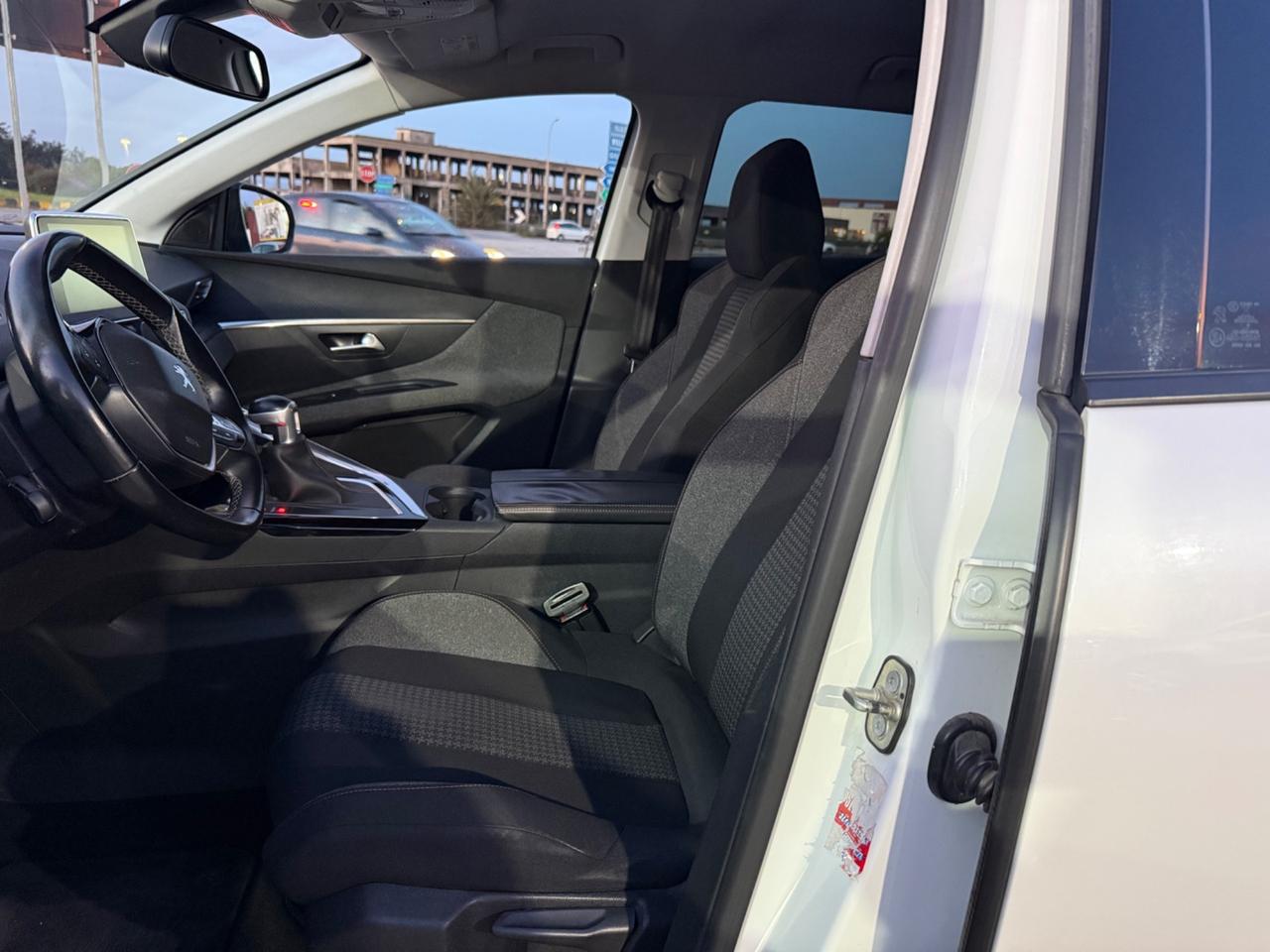 Peugeot 3008 BlueHDi 1.5