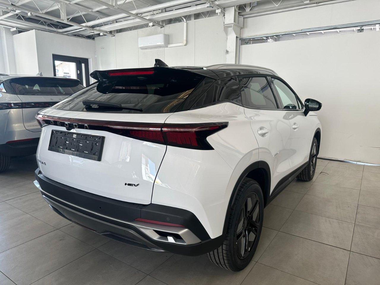 Omoda 5 Omoda 5 SHS-H 1.5 tgdi hev Premium auto NUOVA DA ORDINARE