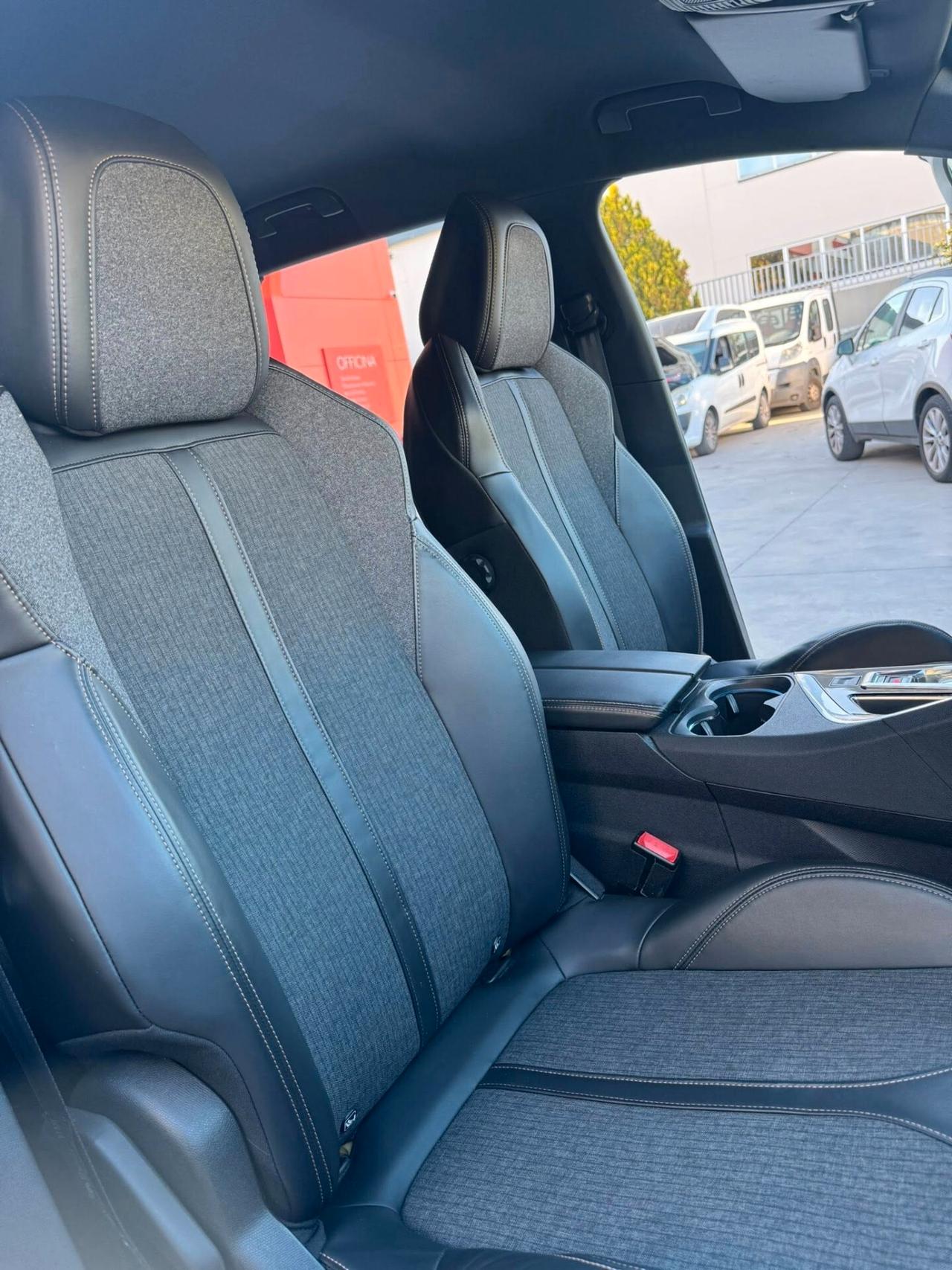Peugeot 3008 BlueHDi 120 S&S EAT6 GT Line