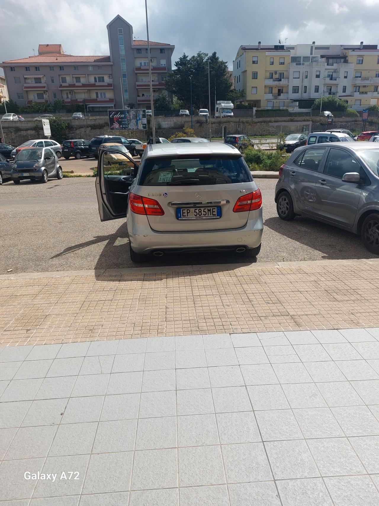 Mercedes-benz B 200 CDI BlueEFFICIENCY Premium
