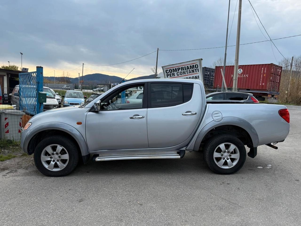 Mitsubishi L200 2.5 DI-D/136CV Club Cab Invite