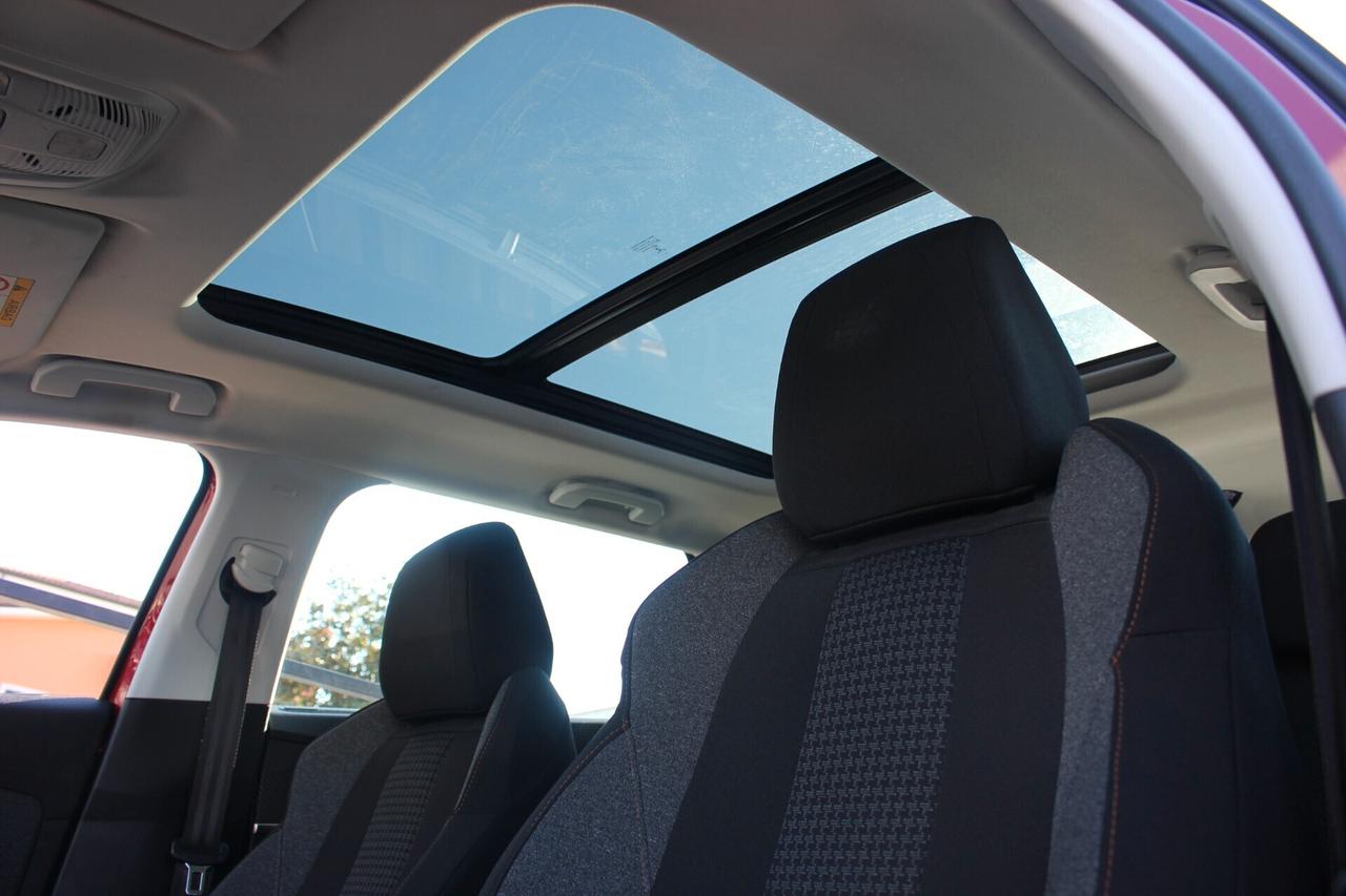 PEUGEOT 5008 TETTO 7 posti*PREZZO VERO*tagliandi-km certi-garanzia 12 m