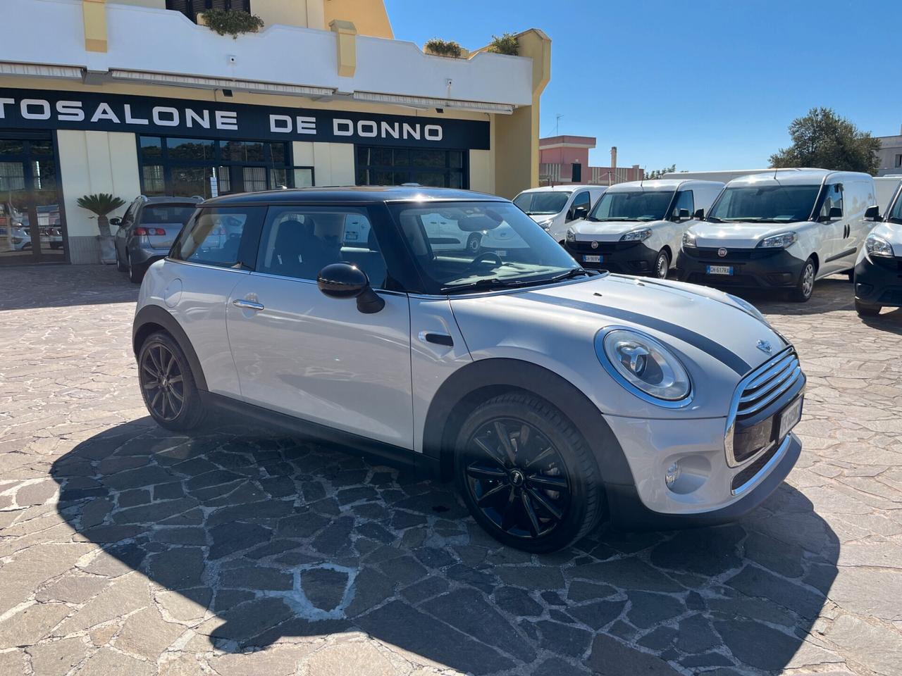 MINI Cooper D 1.5 116CV 3p Automatica Hype SPORT
