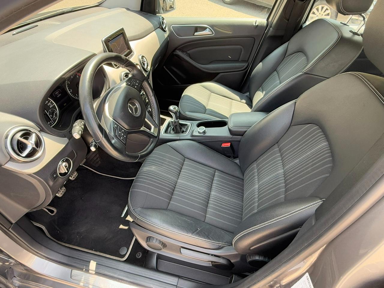 Mercedes-benz B 180 CDI Premium
