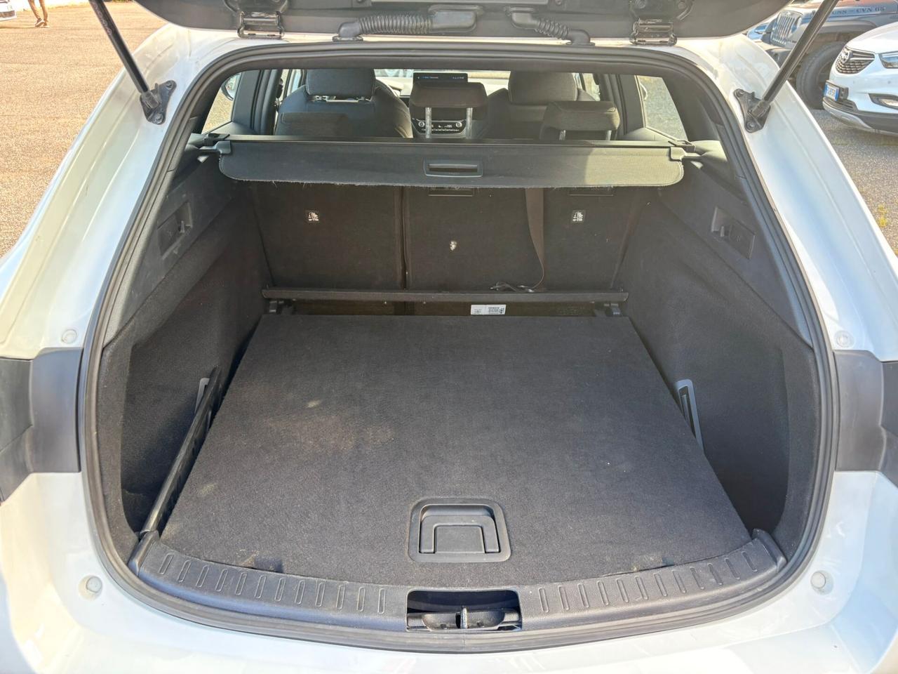 Toyota Corolla Touring Sports 1.8 Hybrid Active