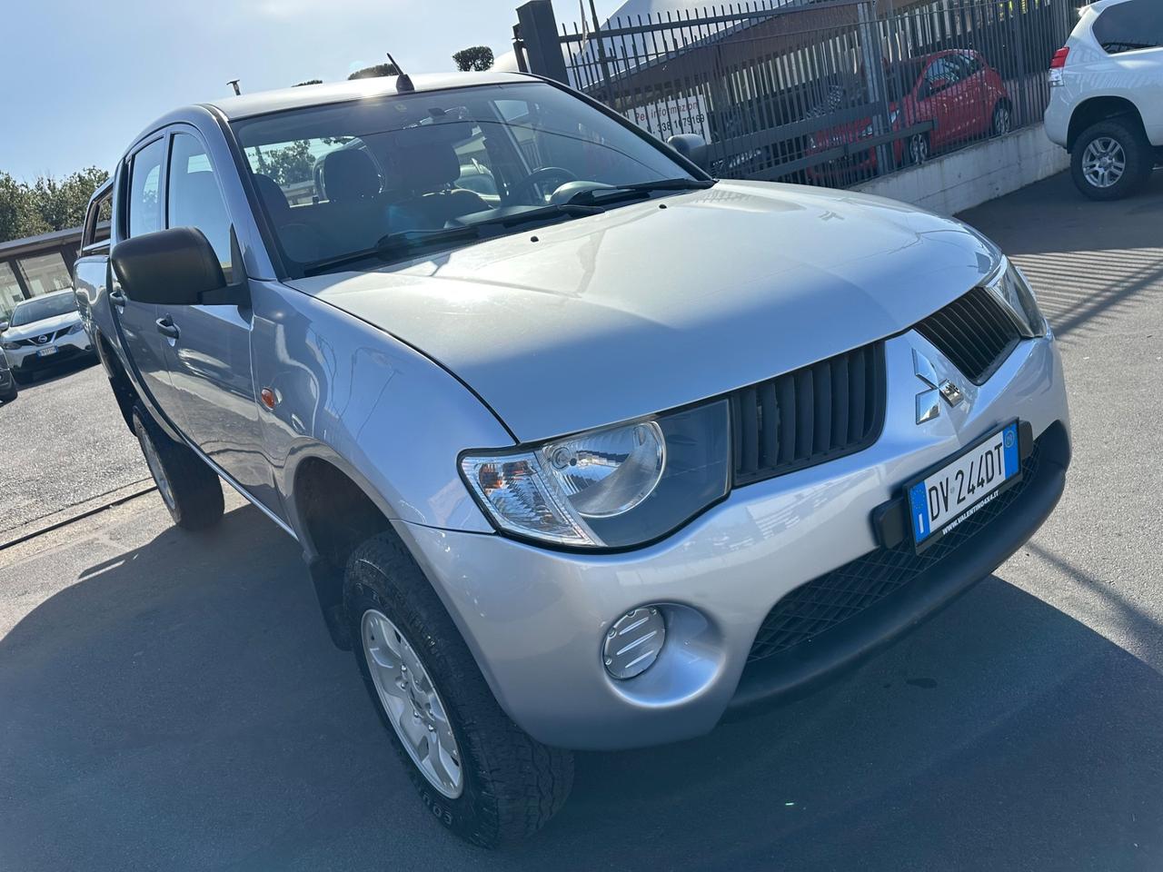 Mitsubishi L200 2.5 DI-D/136CV Double Cab Invite