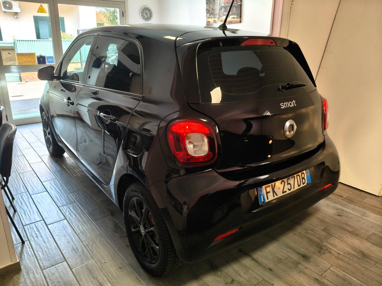 Smart ForFour 1.0 GPL FINE2017 FULL OPTIONAL
