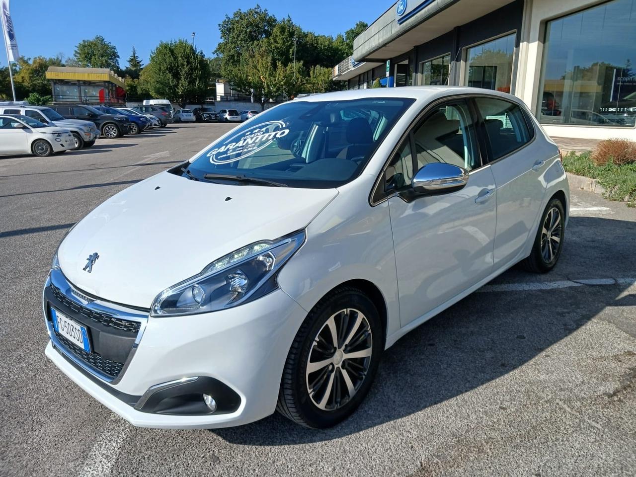 Peugeot 208 PureTech 82 5 porte Allure