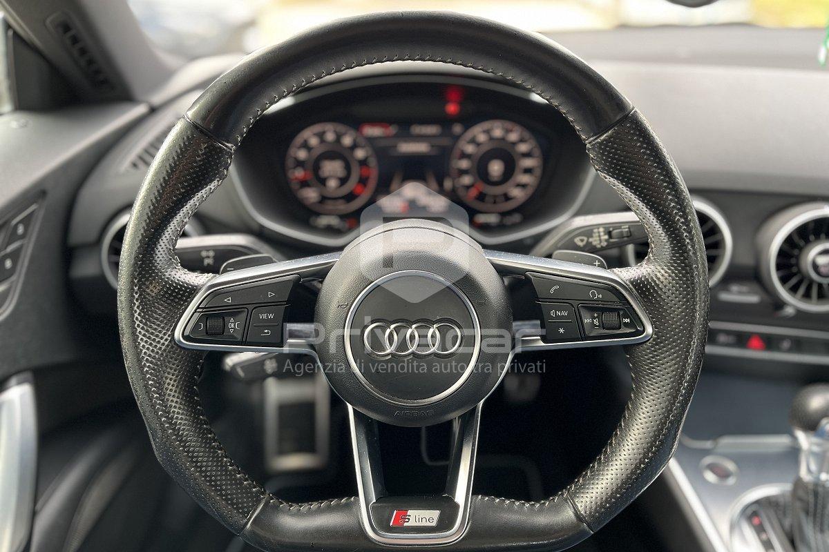AUDI TT Coupé 2.0 TFSI S line