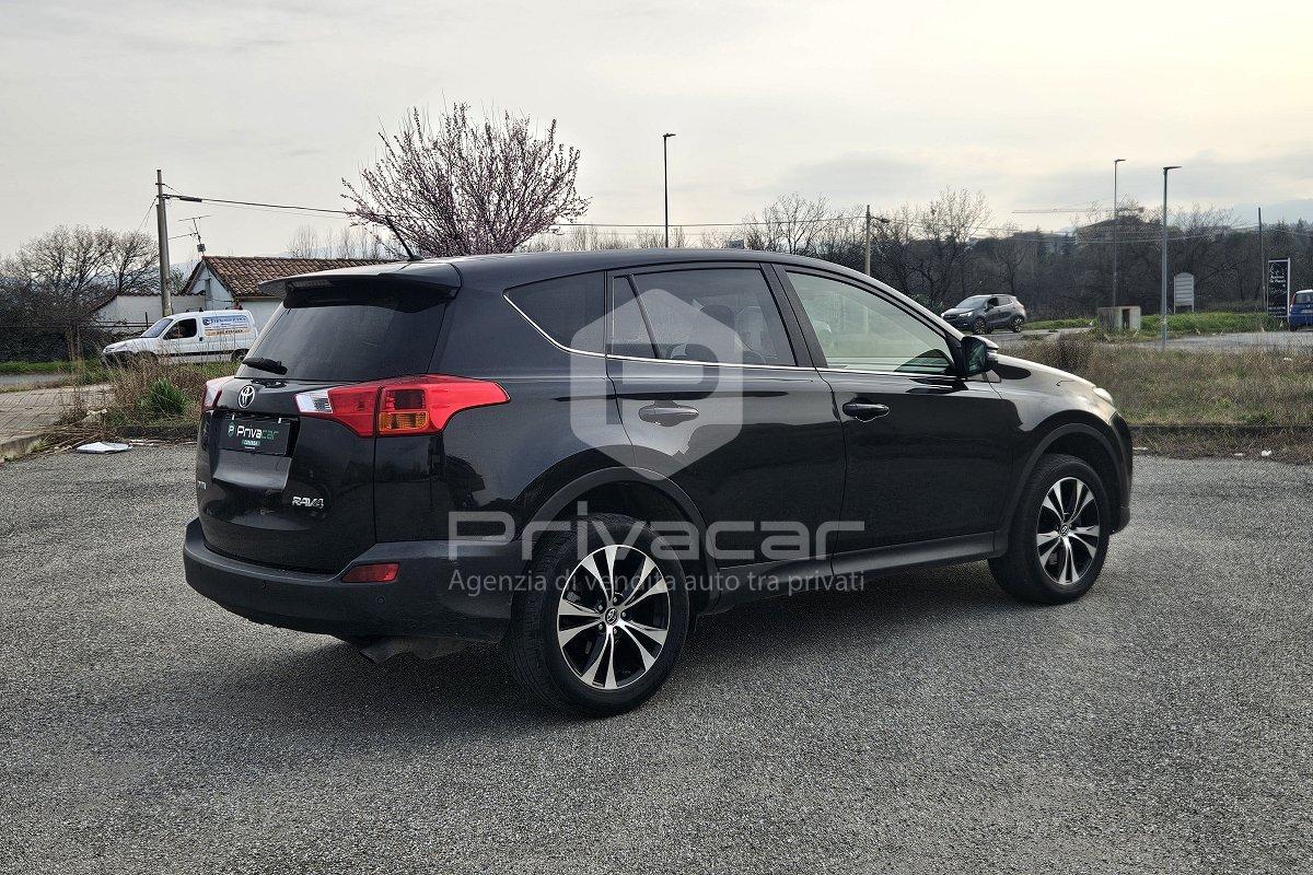 TOYOTA RAV4 2.0 D-4D 2WD Style