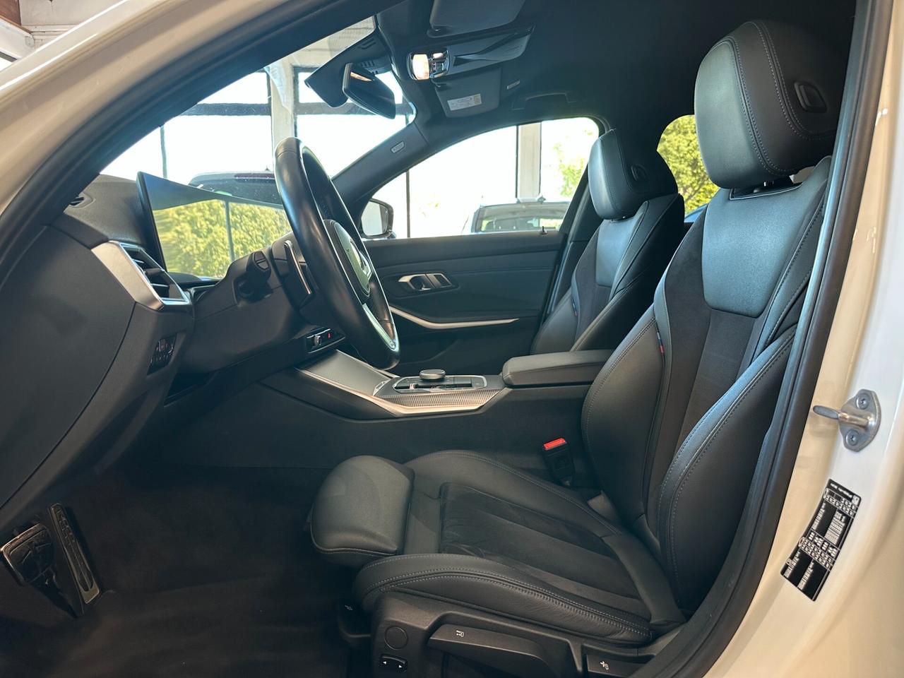 BMW 320D MHEV MSPORT TOURING *CARPLAY*HUD*LED*