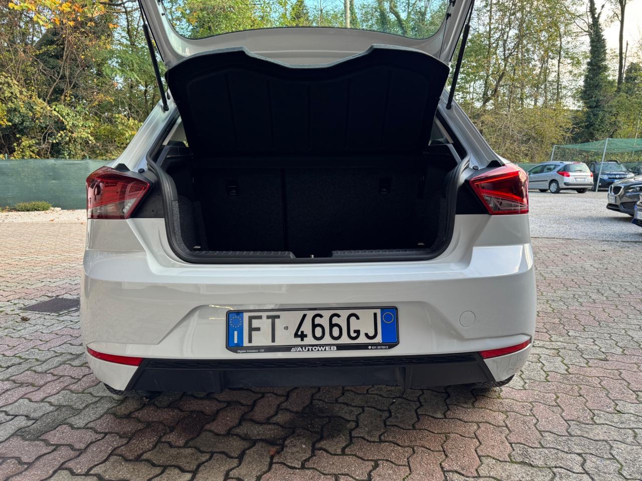 Seat Ibiza 1.6 TDI 95 CV * AUTOMATICA* NEOPATENTATI *