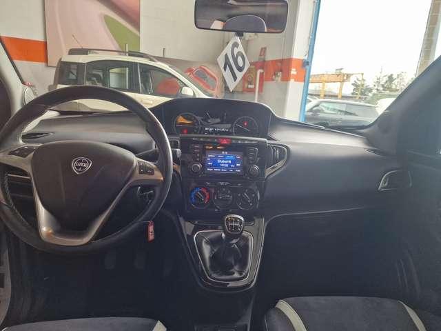 Lancia Ypsilon Ypsilon III 2015 1.2 Platinum ecochic Gpl 69cv