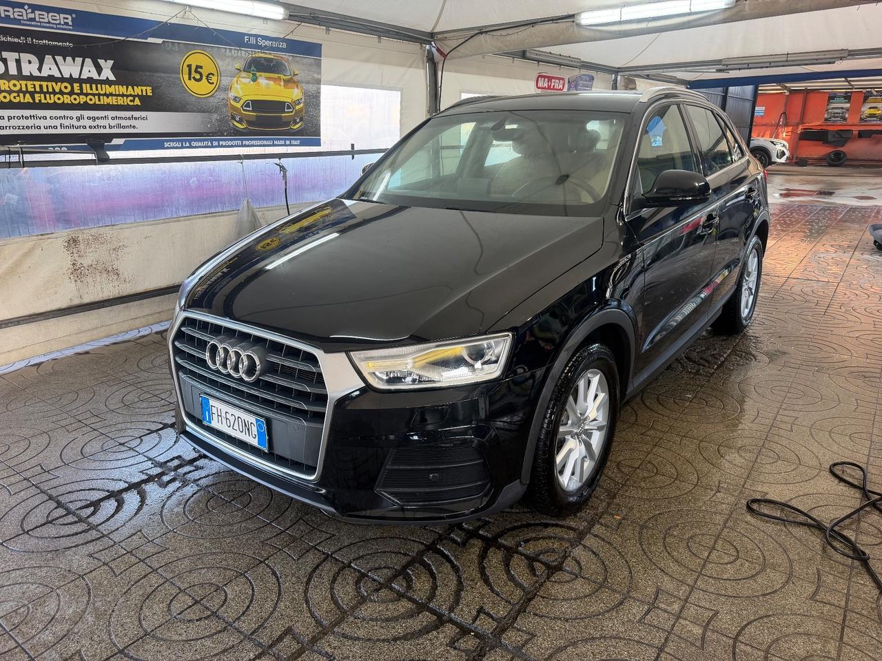 Audi Q3 2.0 TDI 120 CV S tronic Business
