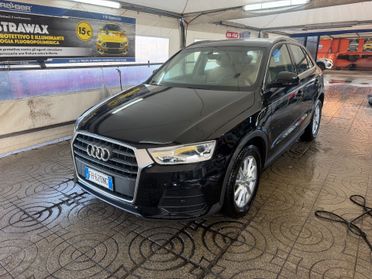 Audi Q3 2.0 TDI 120 CV S tronic Business