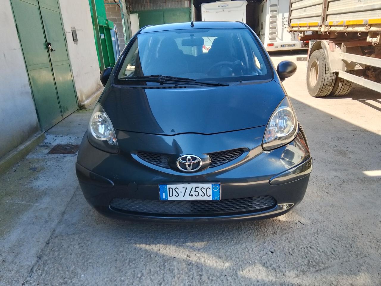 Toyota Aygo 1.0 12V VVT-i 5 porte