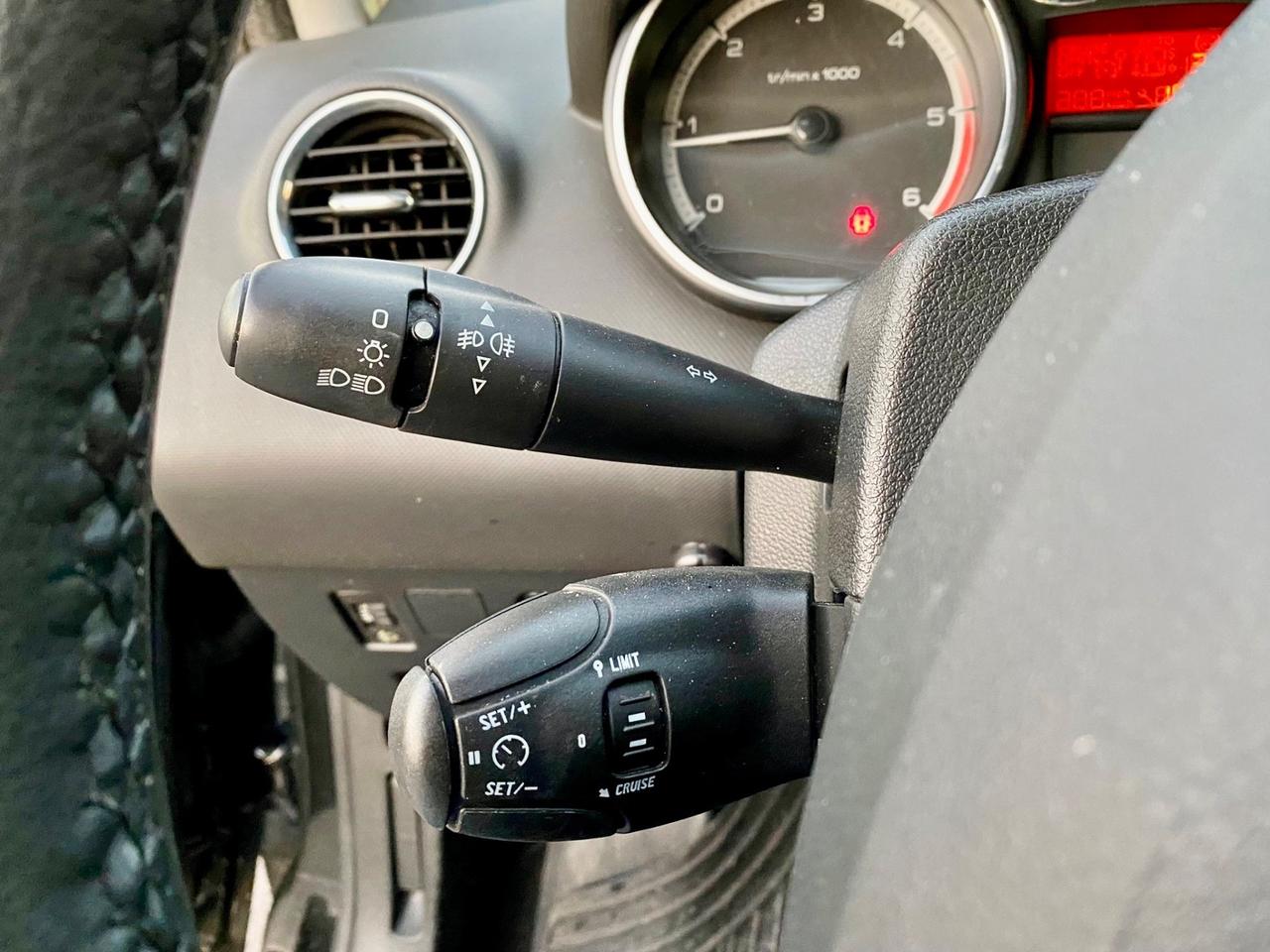 Peugeot 308 1.6 8V e-HDi 112CV Stop&Start SW Active