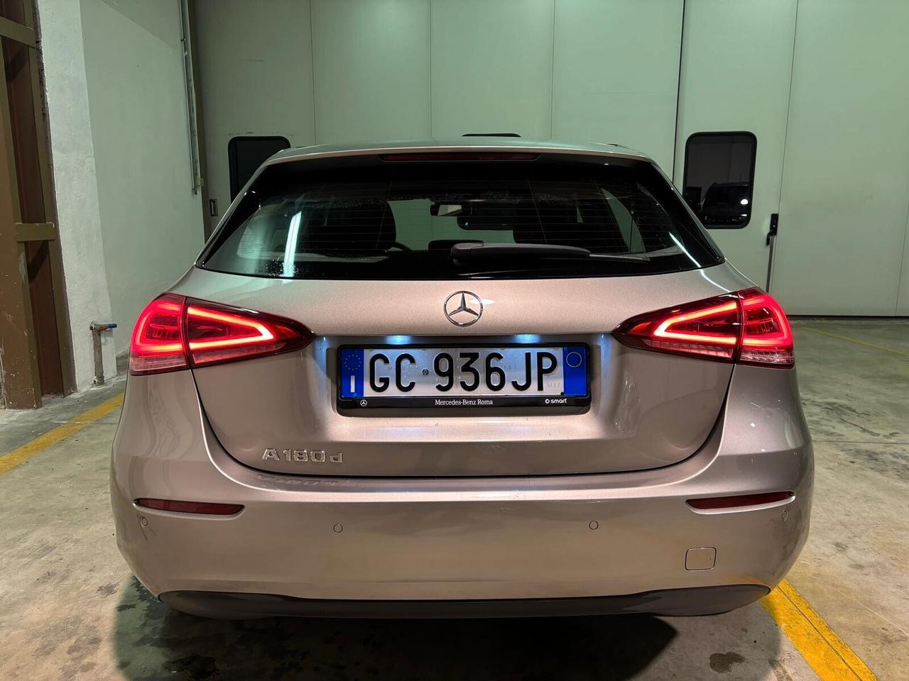 Mercedes-benz A 180 d Automatic Business Extra