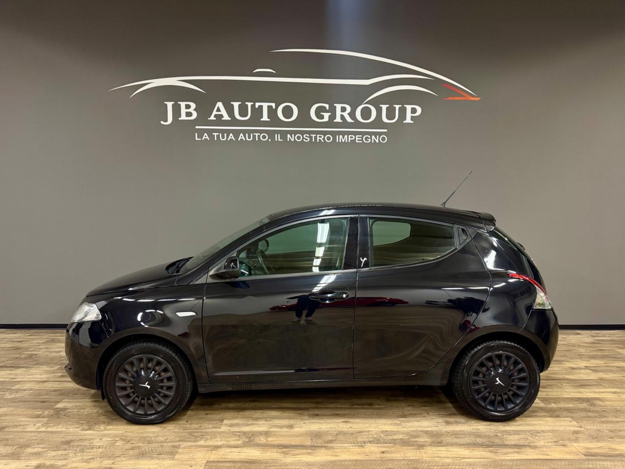 Lancia Ypsilon GPL Ecochic Gold