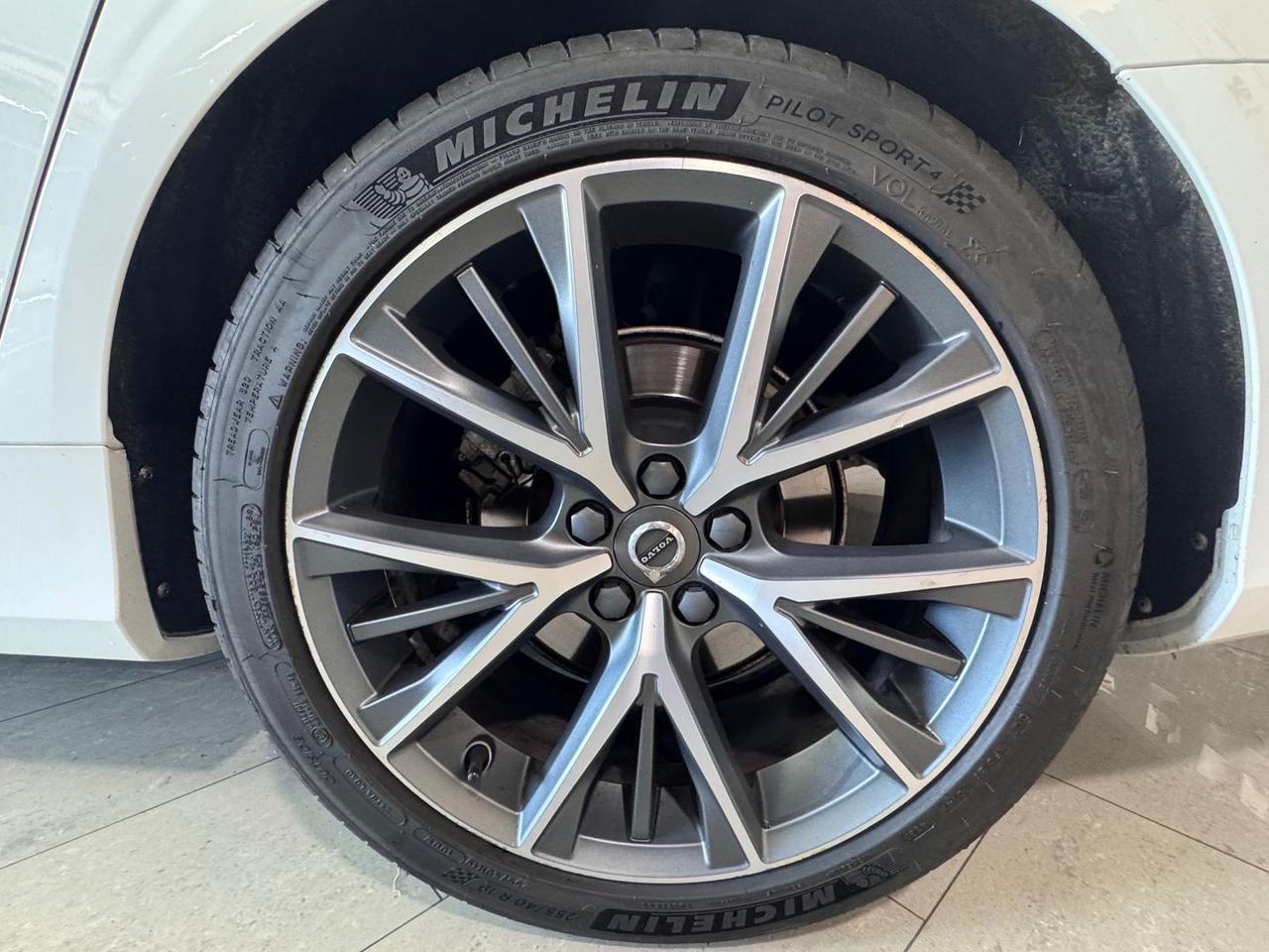 Volvo S90 Momentum 2.0 D3 #7447