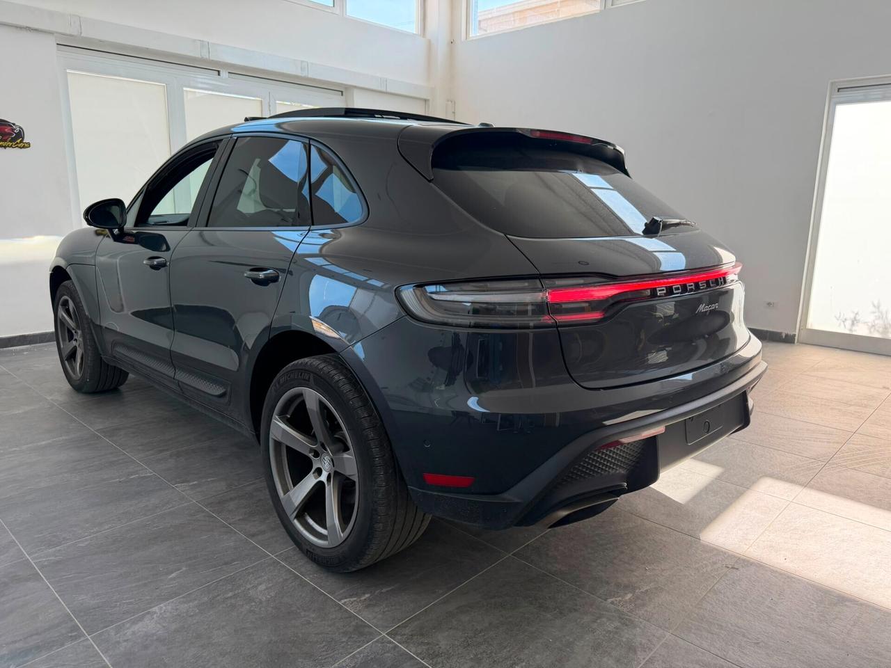 Porsche Macan 2023 2.0 Benzina