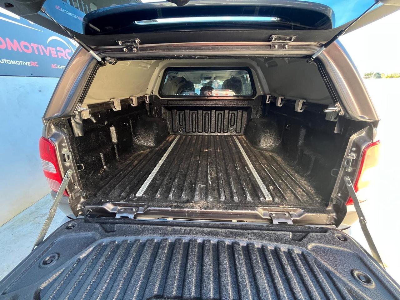 Mitsubishi L200 2.4 DI-D/181CV Double Cab Intense Hp Mivec