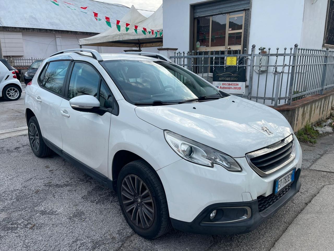 Peugeot 2008 1.2 VTi 82CV Allure