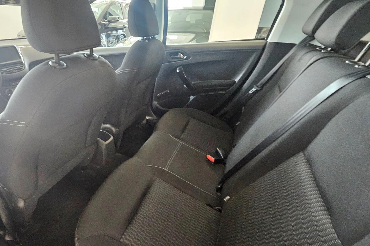 Peugeot 208 BlueHDi 75 5 porte Active