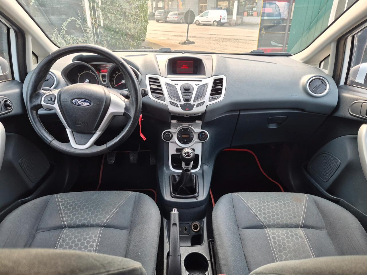 Ford Fiesta 1.2 82 CV 5 porte Titanium